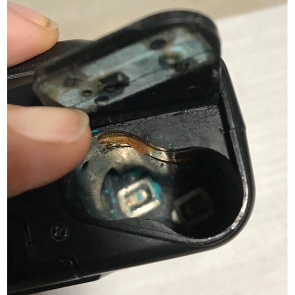 Blacks DX 35 Auto Focus 35mm Film Camera With Strap PARTS ONLY - Picture 7 of 7